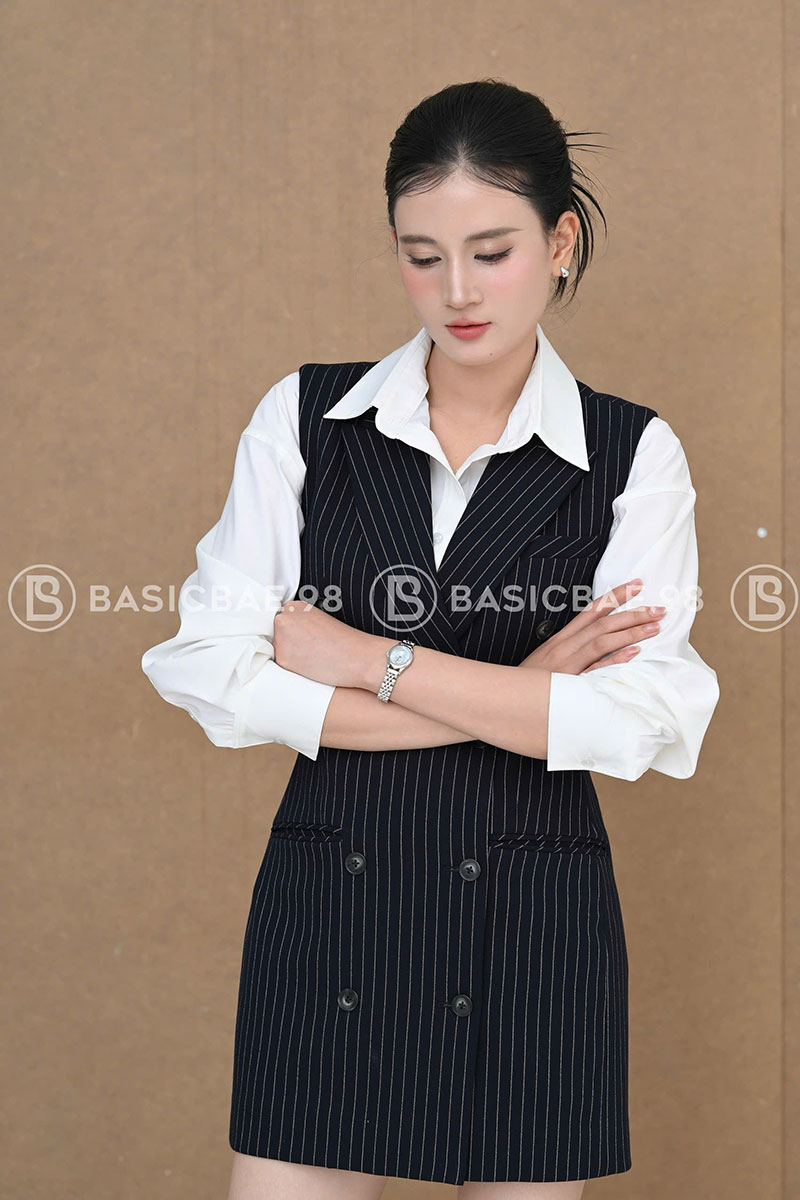 Ellen Dam Vest Hien Dai 3